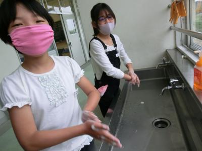 手洗いの再点検中です 手洗いの再点検中です