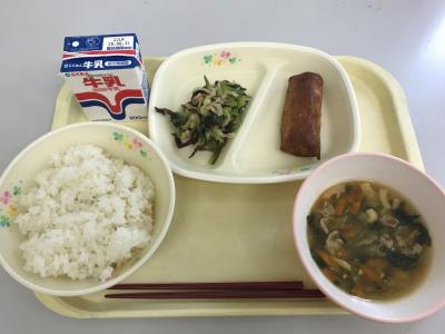 今日の給食です