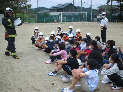 発火の仕組や消火方法を学びました