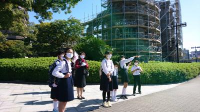 公園の碑をめぐります