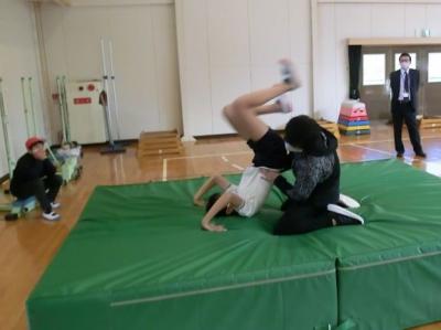 難しい技にも挑戦! 難しい技にも挑戦!