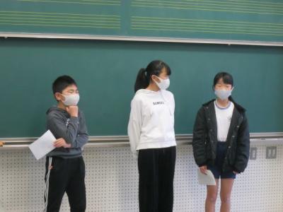 楽しい寸劇で進行します 楽しい寸劇で進行します