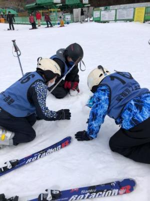 雪遊びも楽しみました！