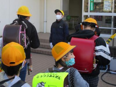 環境委員長さんのあいさつ 環境委員長さんのあいさつ