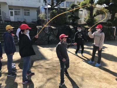 今日は何回跳べたかな? 今日は何回跳べたかな?