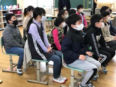 自分のこととして、集中して聞いていました。 自分のこととして、集中して聞いていました。