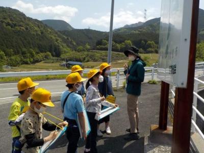 案内看板には情報がいっぱいあるね！