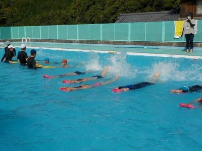 高学年児童を手本にして