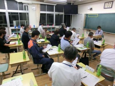 学校安全委員会の様子です