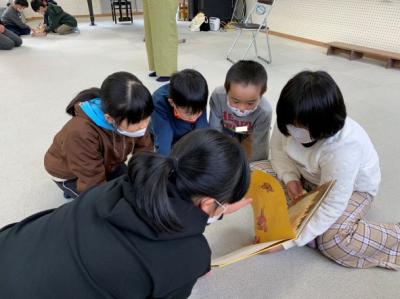 紹介された図書に触れました